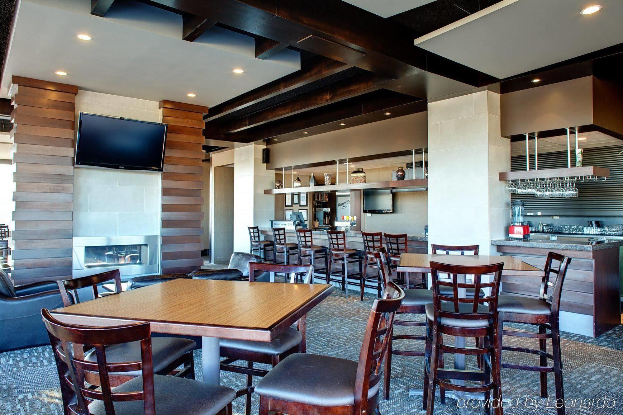 Best Western PLUS City Centre Inn Edmonton Restaurant foto